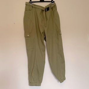 NWT Forever 21 Green Buckle Cargo Pants, 3X